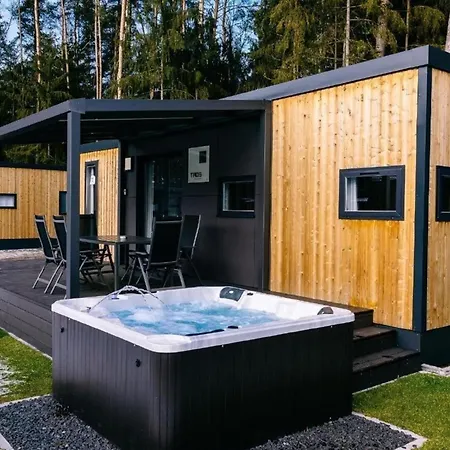 In Mit Whirlpool, Terrasse Und Grill * Wackersdorf