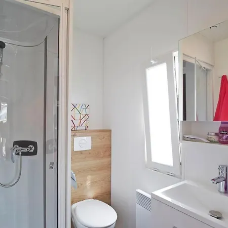 In Mit Whirlpool, Terrasse Und Grill Ferienhaus Wackersdorf