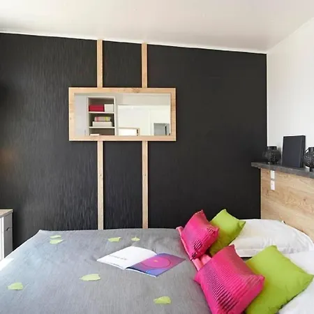 Ferienhaus In Mit Whirlpool, Terrasse Und Grill *